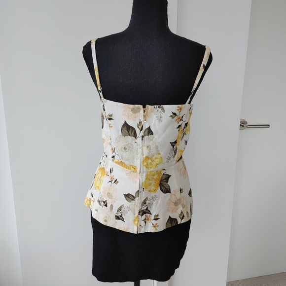 Floral corset style top - Picture 3 of 3